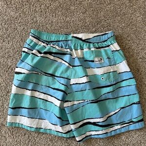 NWOT Boardies swim trunks. Abstract striped. Pockets. Mesh lining. Drawstring. M